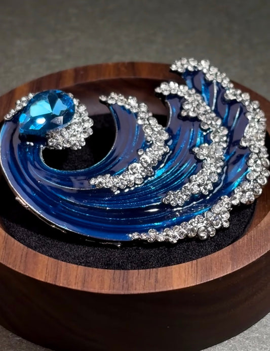 Aqua Wave Luxury Brooch