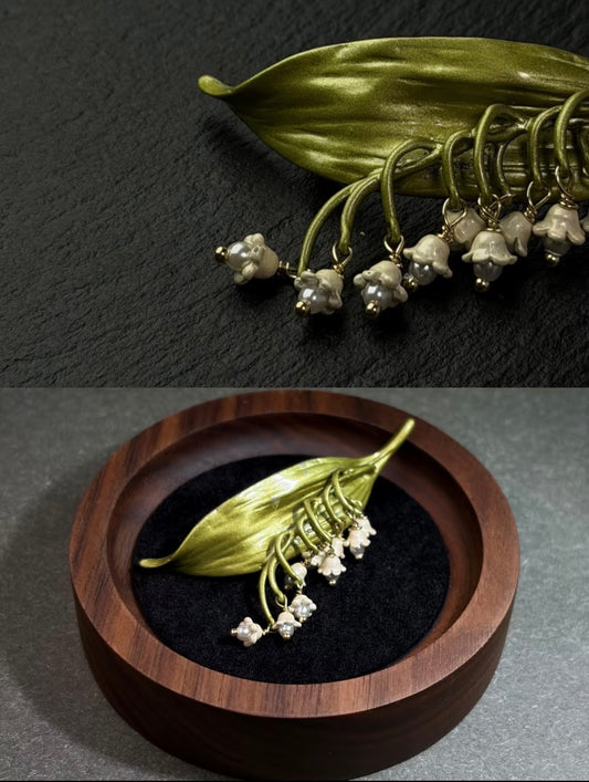Green Whisper Brooch