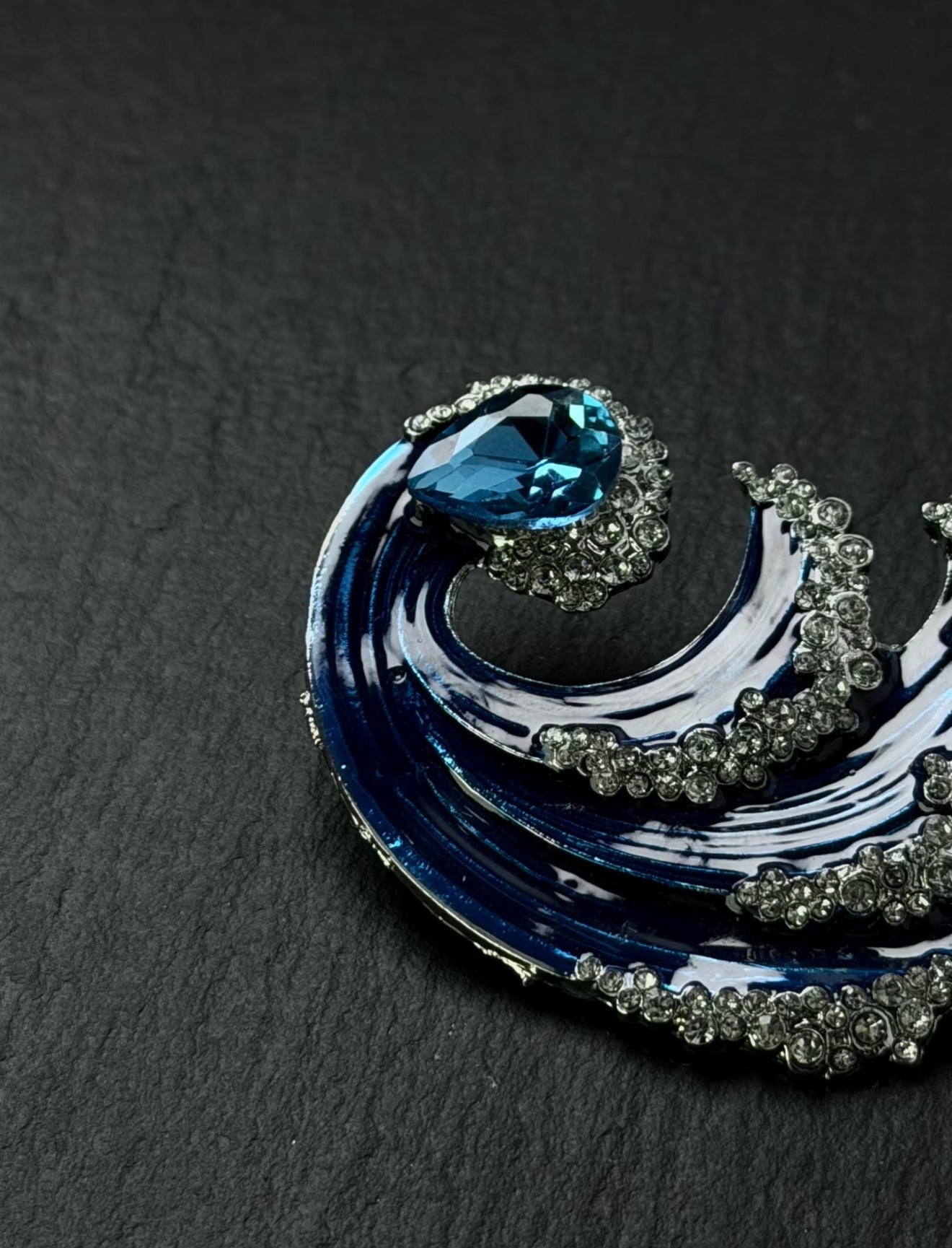 Aqua Wave Luxury Brooch